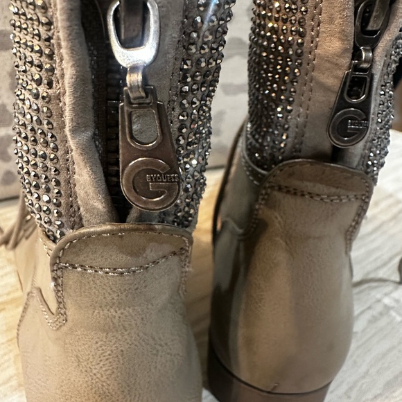 Women’s Guess Moto Combat Boots size 9 - Picture 4 of 14